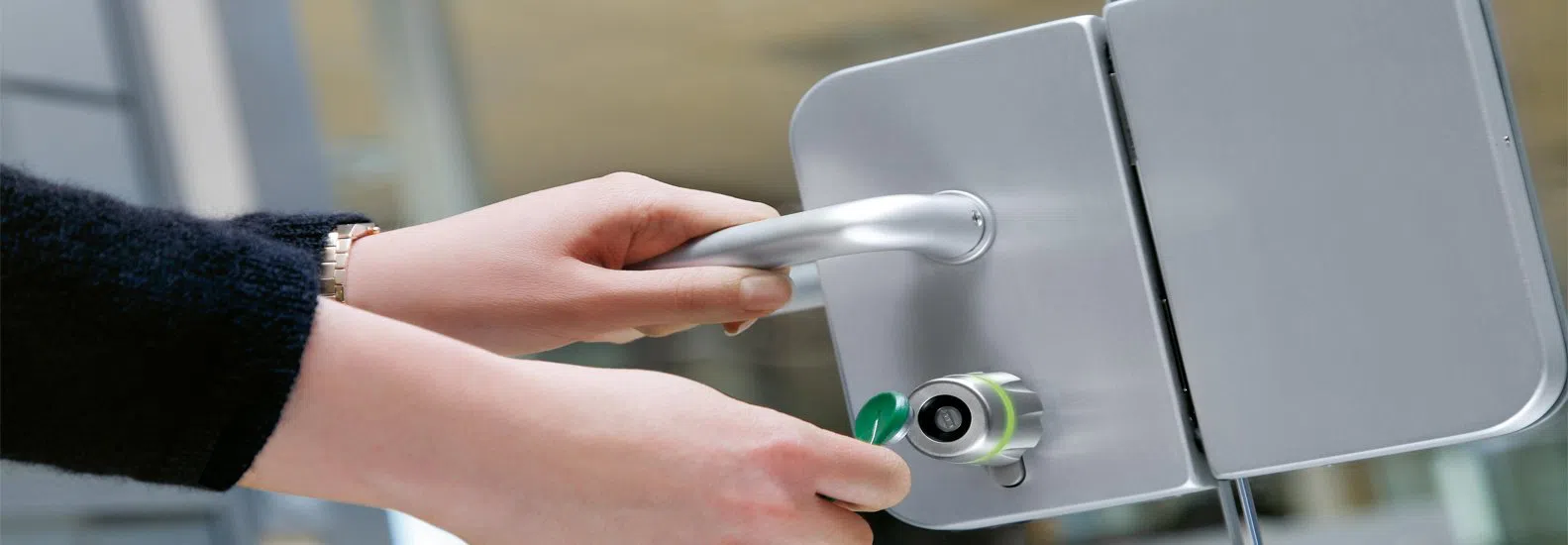 Master Locksmith Store Annapolis, MD 410-941-7089 - push-bars